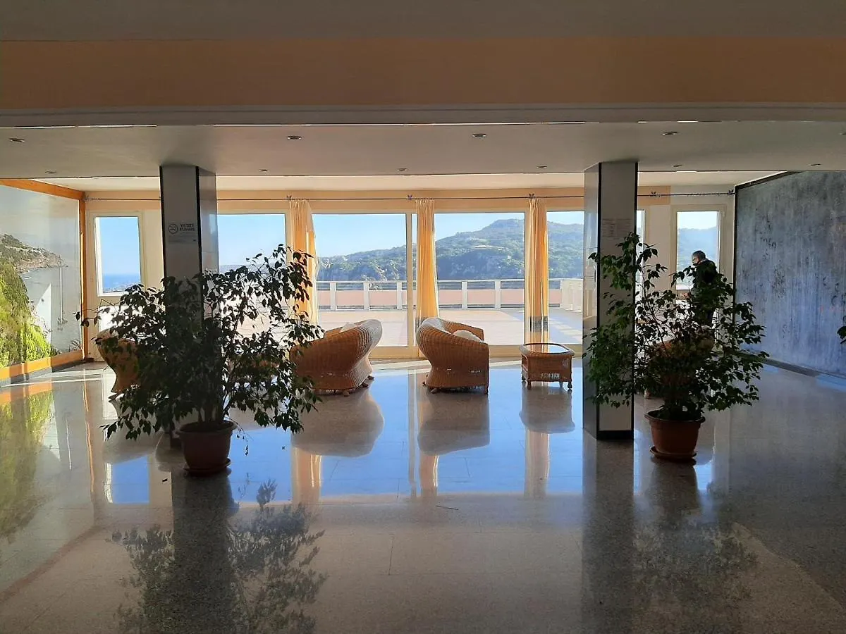 Overlooking The Sea Santa Teresa Gallura Appartement